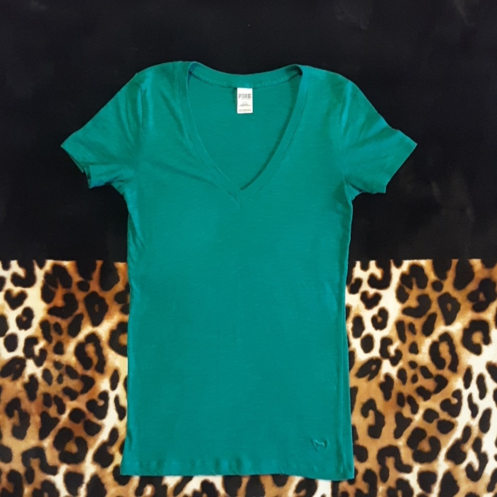 Vs basic tee